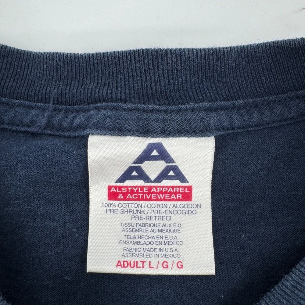 Vintage UConn Huskies 2002 National Champions Long Sleeve Shirt Navy Mens Large